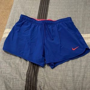 Nike running shorts size medium